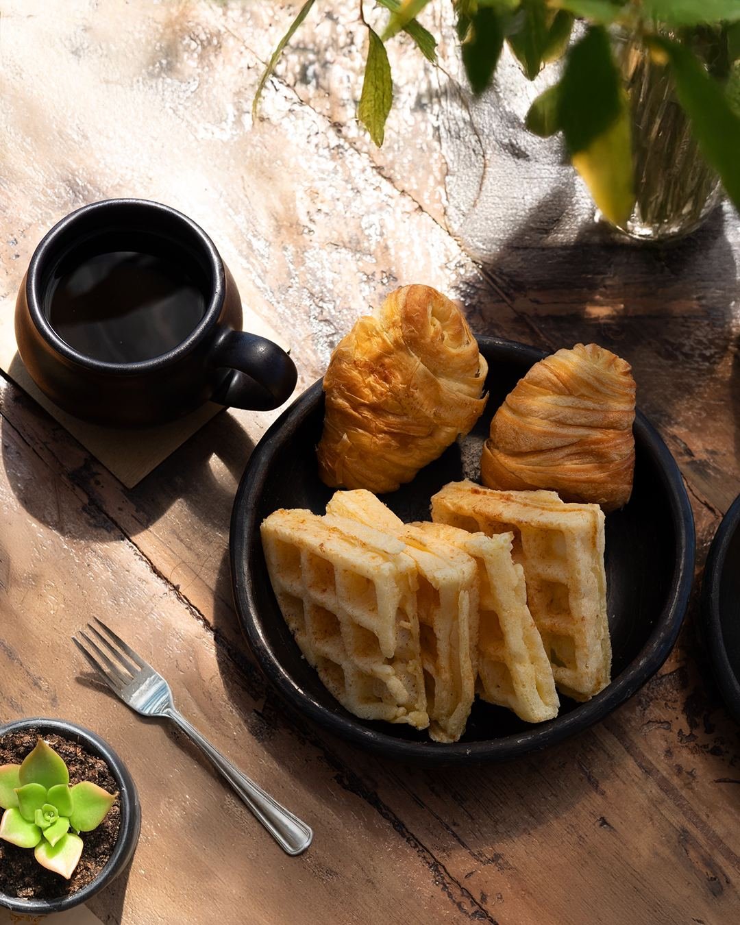 Gofres de pandeyuca con miel del Neusa, postre del restaurante de Fuga